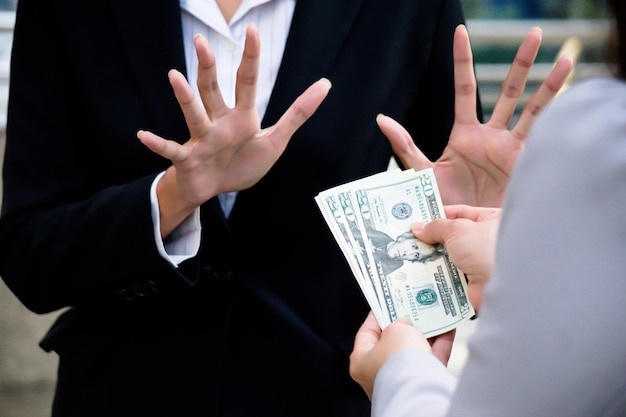 Implementasi ISO 37001 - 5